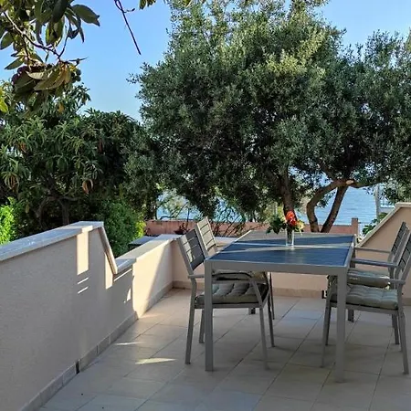 Holiday home Emma