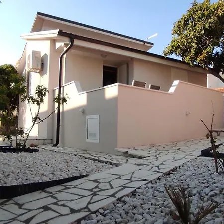 Emma Holiday home Rogoznica (Sibenik-Knin)